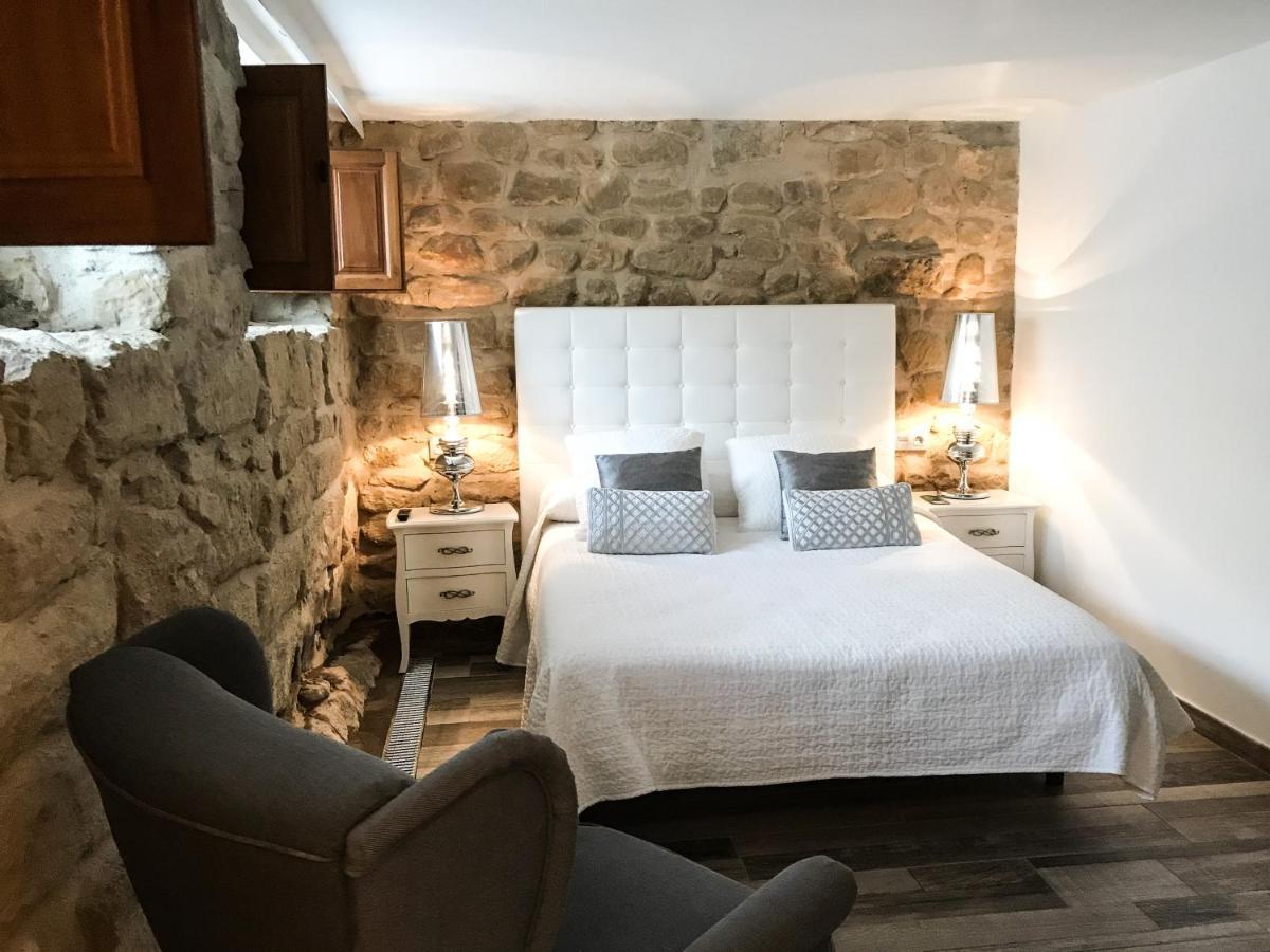 La Casona De Alutiz & Bodega Guest House Samaniego Екстериор снимка